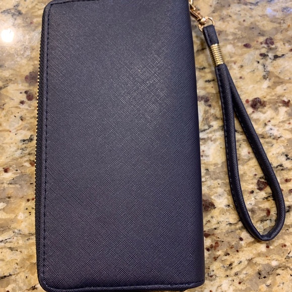 ❤️❤️Clutch wallet❤️❤️ - Picture 2 of 6